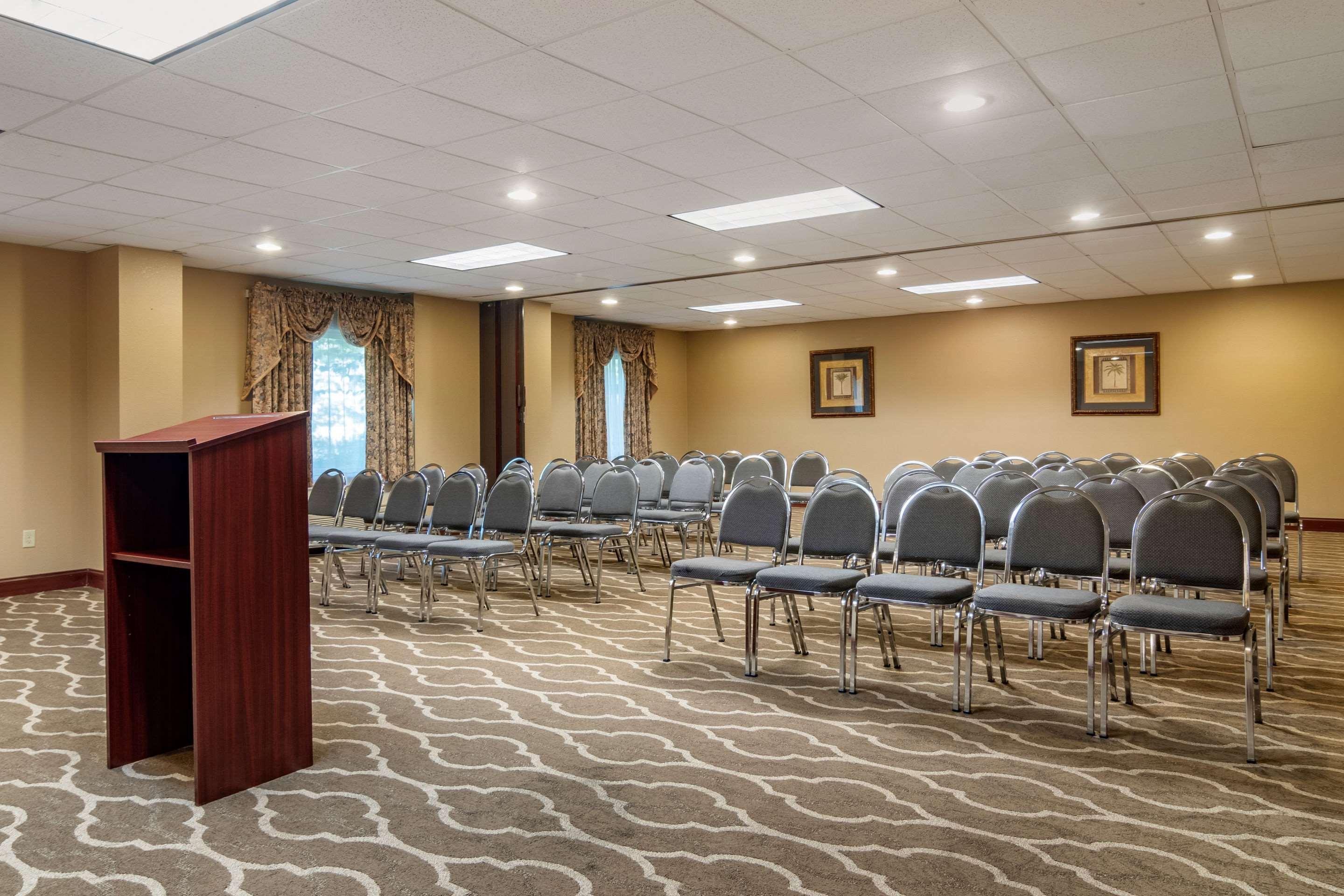 Comfort Inn & Suites Suwanee - Sugarloaf Exterior foto