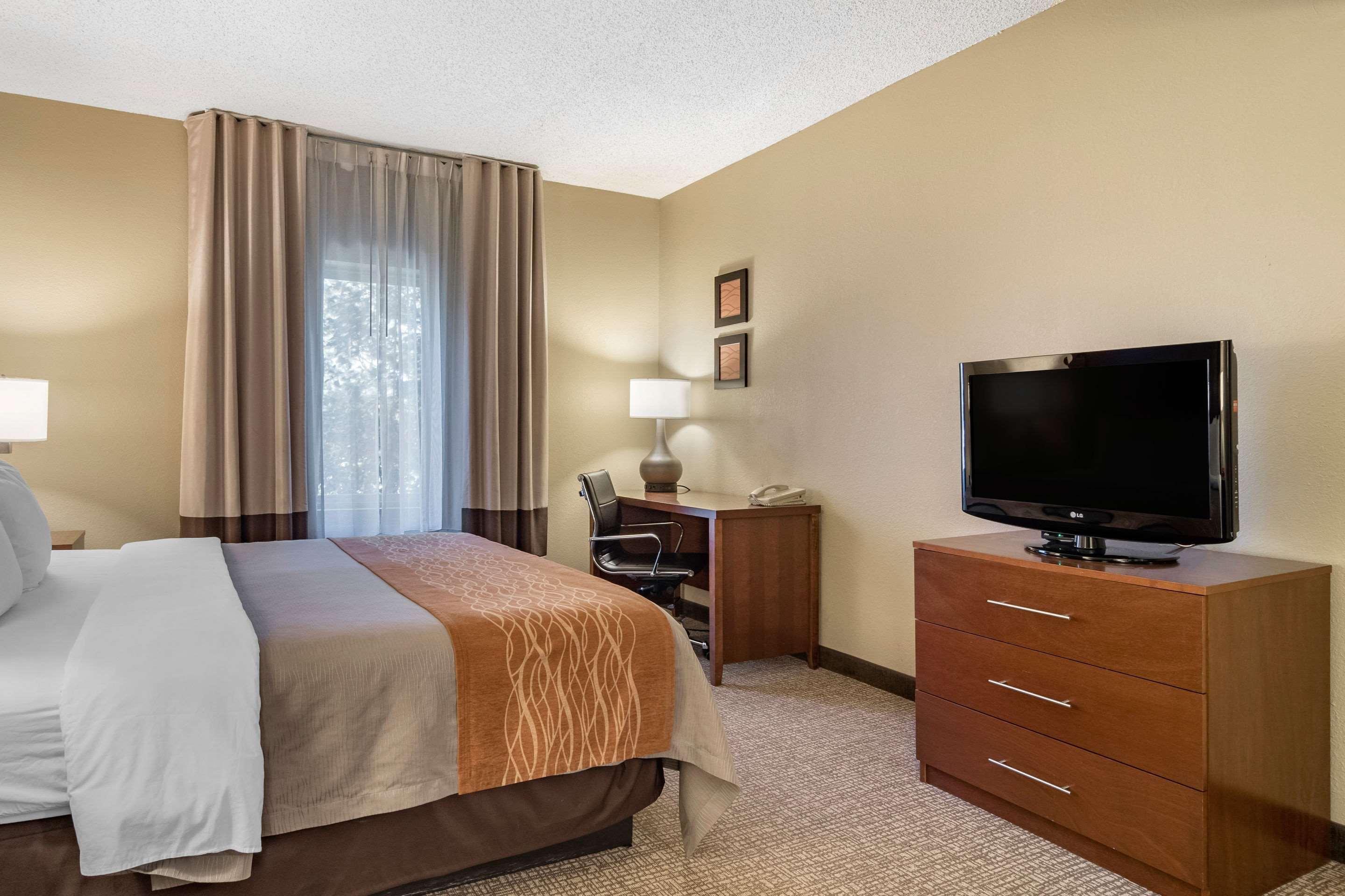 Comfort Inn & Suites Suwanee - Sugarloaf Exterior foto