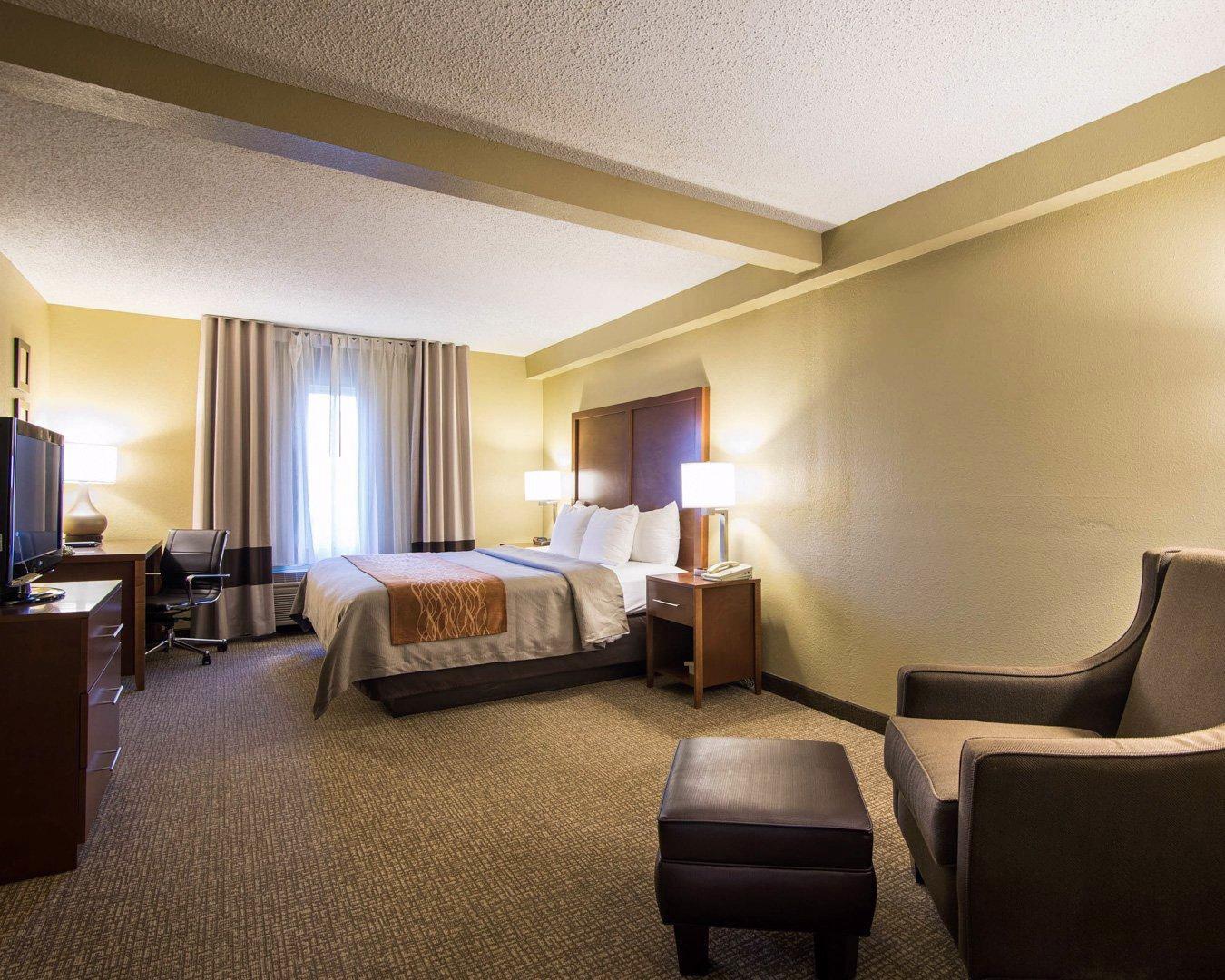 Comfort Inn & Suites Suwanee - Sugarloaf Exterior foto