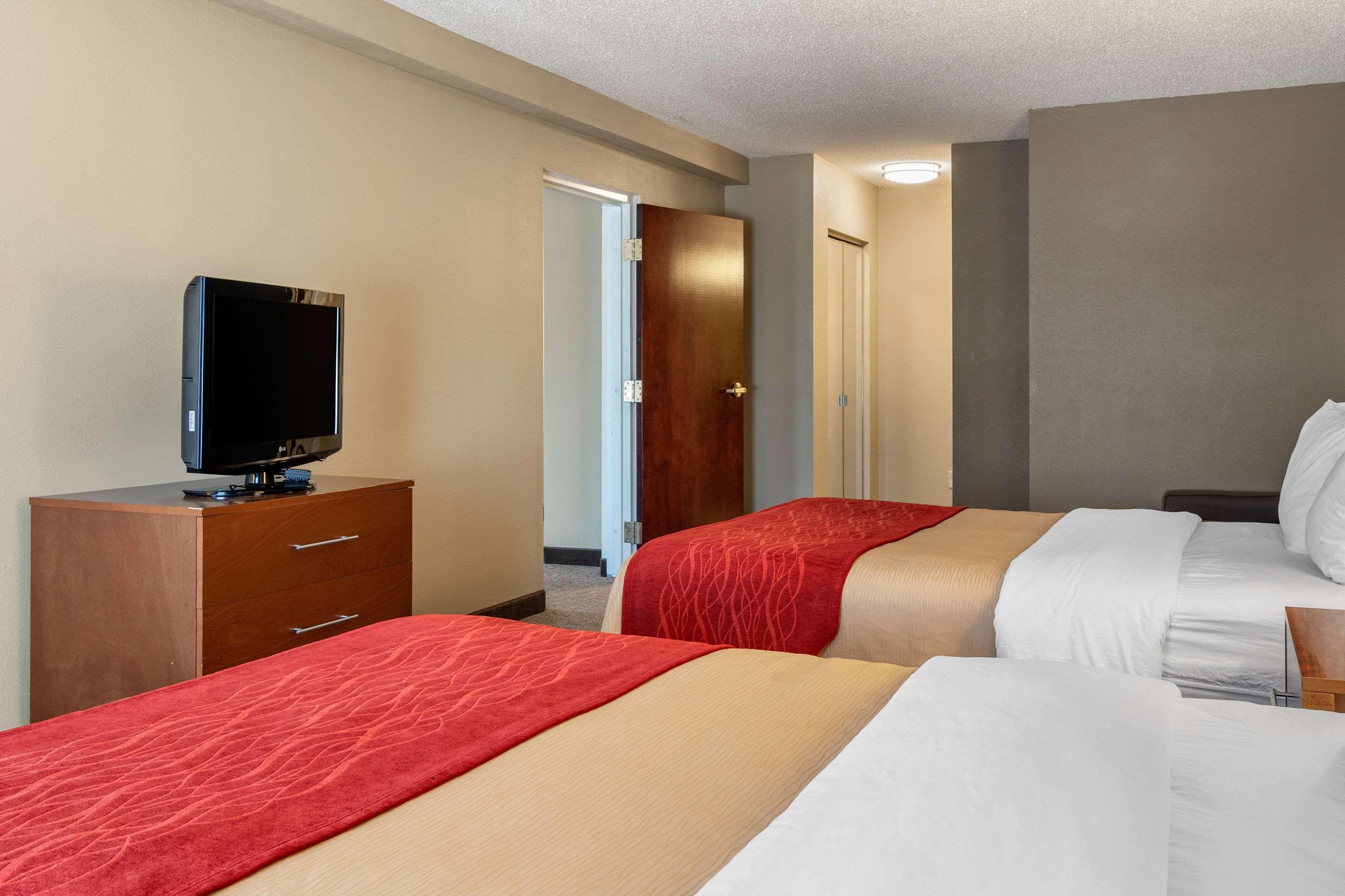 Comfort Inn & Suites Suwanee - Sugarloaf Exterior foto